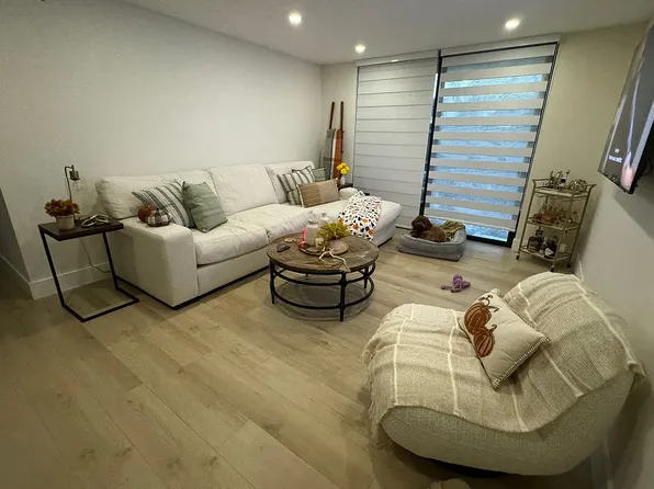 8303 SW 142nd Ave APT D104, Miami, FL 33183