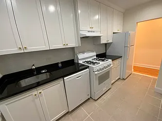 Rented by ONE Manhattan Real Estate