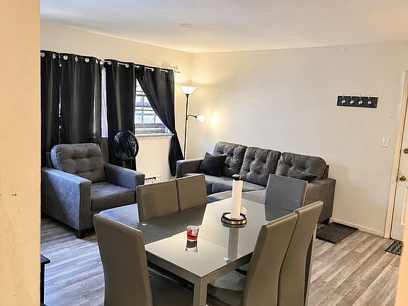 3rd image of 4010 Monroe St APT 201