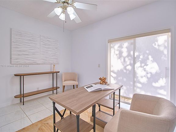 5th image of 11199 Lakeview Dr
