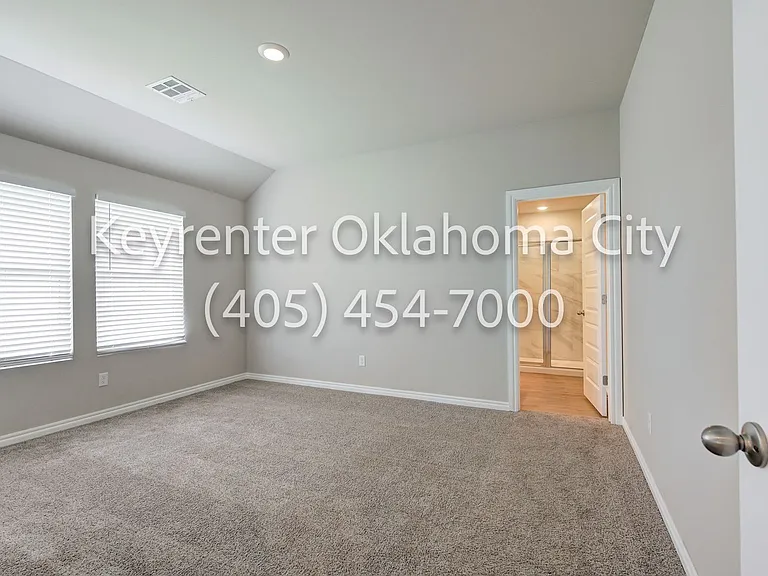 2809 Tracys Mnr — Photo 18