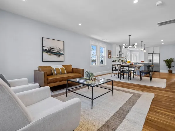 111 Sharon St Floor 2, Medford, MA 02155