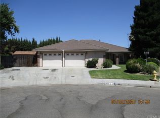 3003 Sultana Dr, Madera, CA 93637