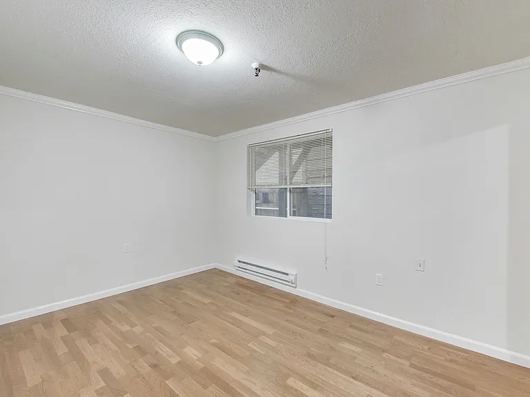 193B Henry St — Photo 14