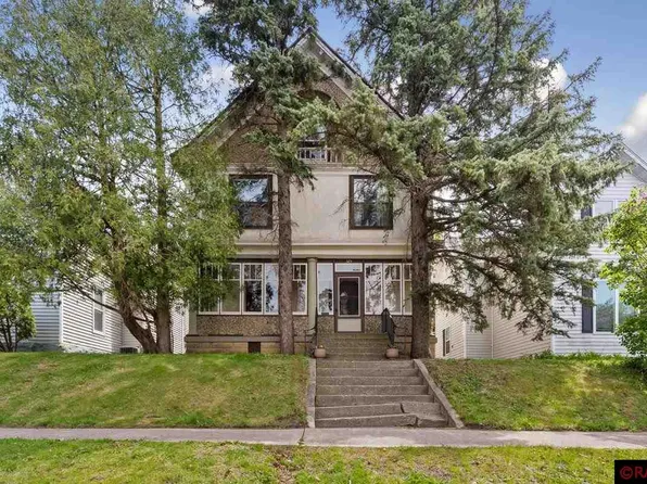 325 W Pleasant St, Mankato, MN 56001