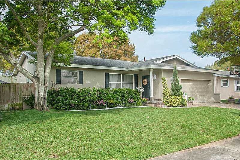 1st image of 6030 Tanglewood Dr NE