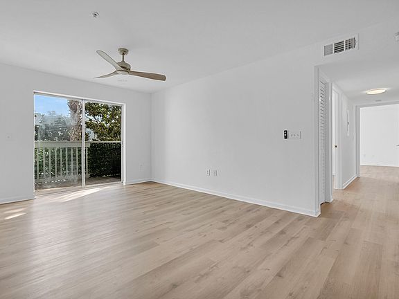 4th image of 4090 Dancing Cloud Ct Unit 253