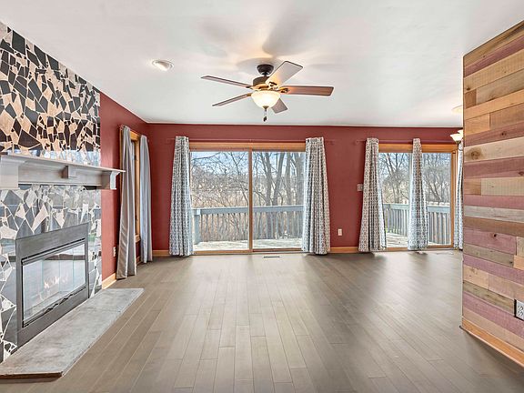 5th image of 10933 Beacon Ct