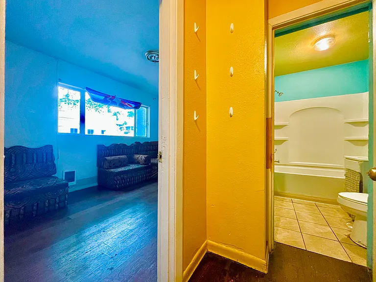 4200 Rainier Ave S — Photo 10