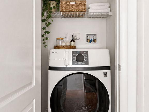 5th image of 11-13 Irving Pl APT 3R