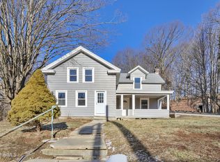 95 E Center St, Lee, MA 01238