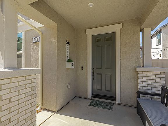 3rd image of 266 Galveston Ln