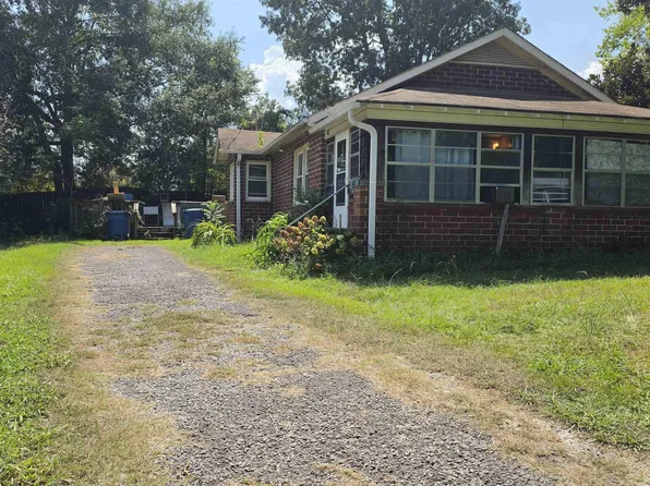 537 Main St N, Warrior, AL 35180