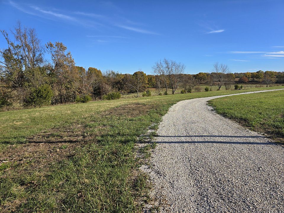 1st image of 13621 Farm Road 2175