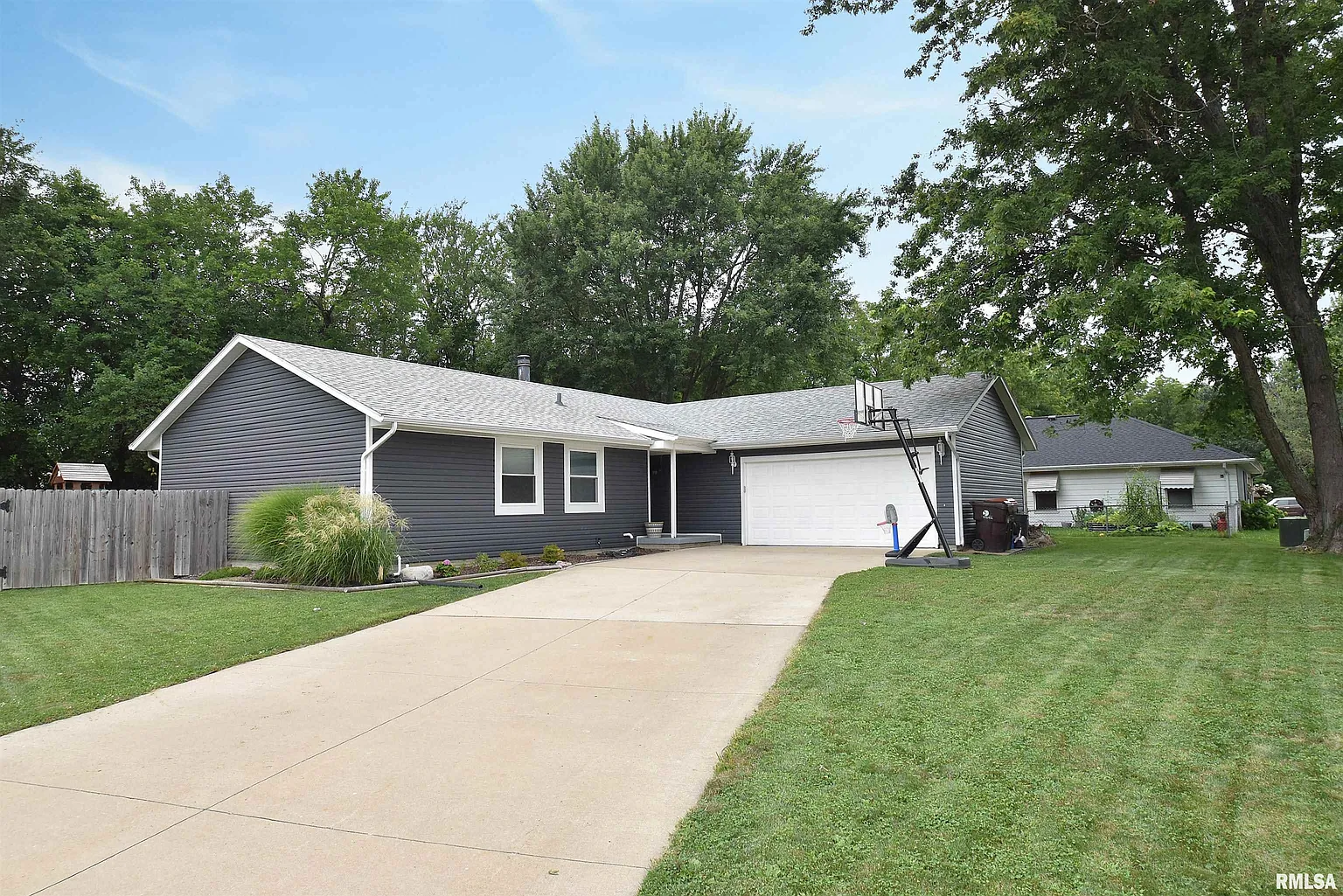 3635 W Castile Ct photo 1