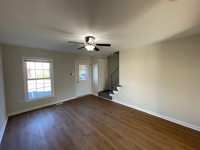 3 Dunnett Ct #4B — Photo 3