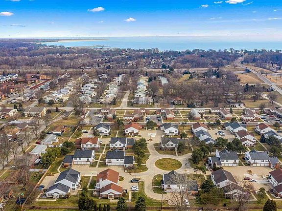3rd image of 35675 Stillmeadow Ln
