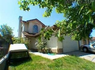 4792 Camino Royale Dr, Sacramento, CA 95823