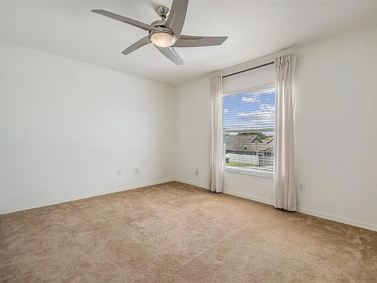 8219 Canterbury Lake Blvd — Photo 20
