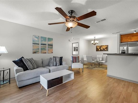 2nd image of 504 Granville Ct
