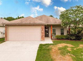 10703 Wrigley Field Ave, Denham Springs, LA 70726