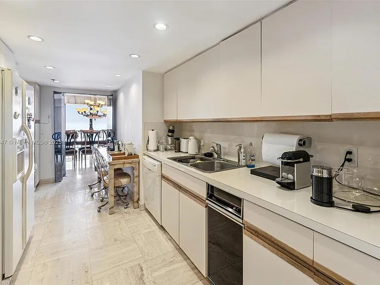 10175 Collins Ave #1202 — Photo 8