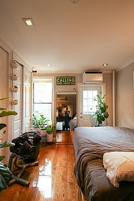 Rented by Corcoran | media 44