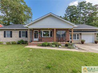 242 Lakeside Dr N, Forked River, NJ