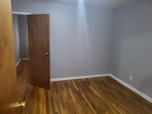 4th image of 413 S Fulton Ave Floor 2
