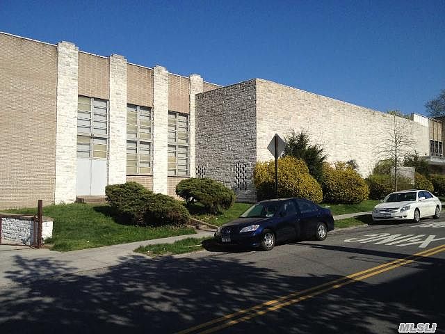 1st image of 1225 Clintonville St