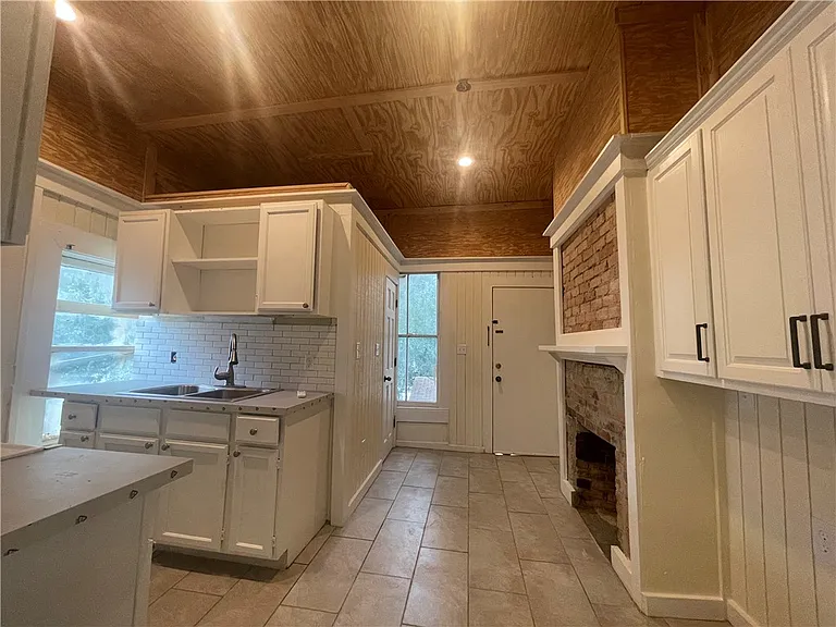 2129 Union St #A — Photo 3