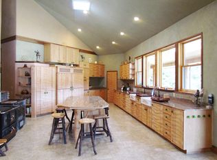 18964 Little Lake Rd, Blachly, OR 97412