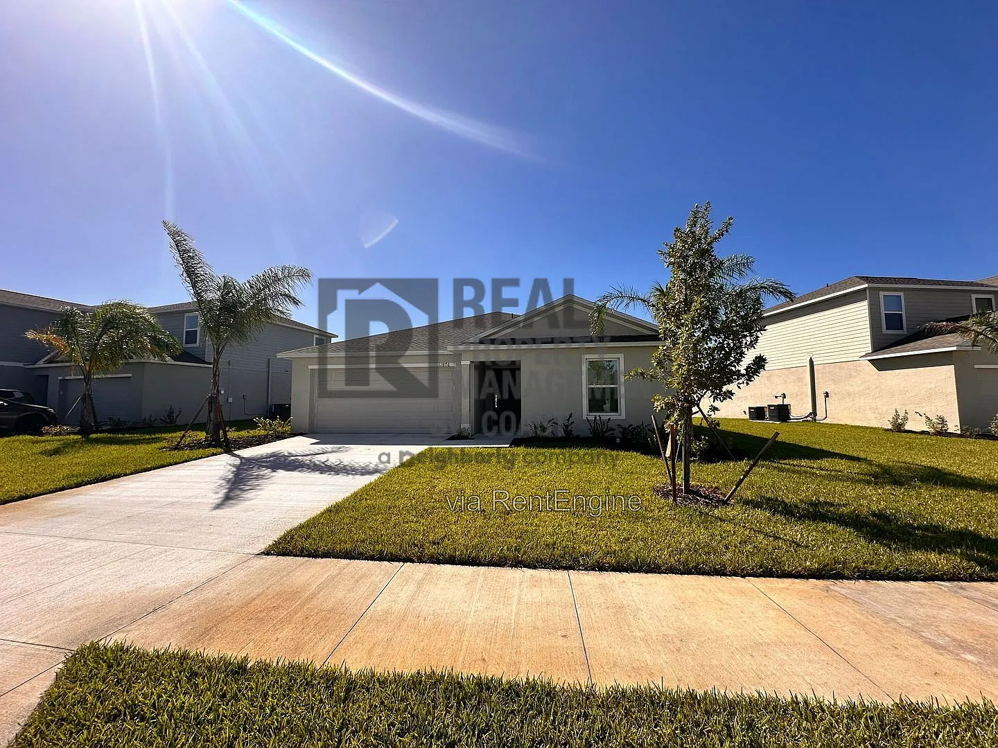 3 bed, 2.0 bath, 1343 sqft, $2,000 — Photo 1