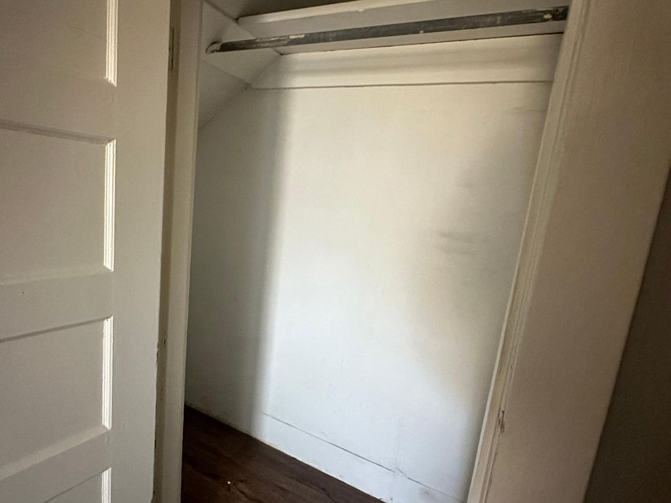 39 Middle Street 4 39 Middle St Hadley MA Zillow