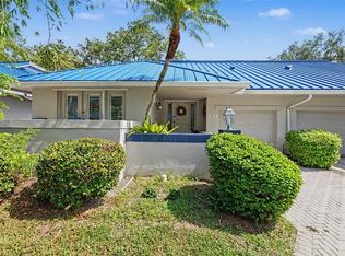 1683 Watermark Cir NE, Saint Petersburg, FL 33702