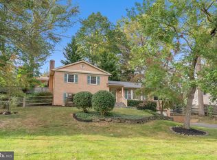 2124 Edgewater Pkwy, Silver Spring, MD 20903