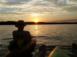 694 Manotic, Leonard, MI 48367