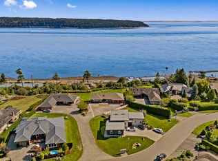 513 Ash St, Campbell River, BC V9W 5L8