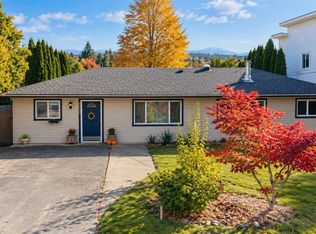 5883 Heather St, North Cowichan, BC V9L 2Z7