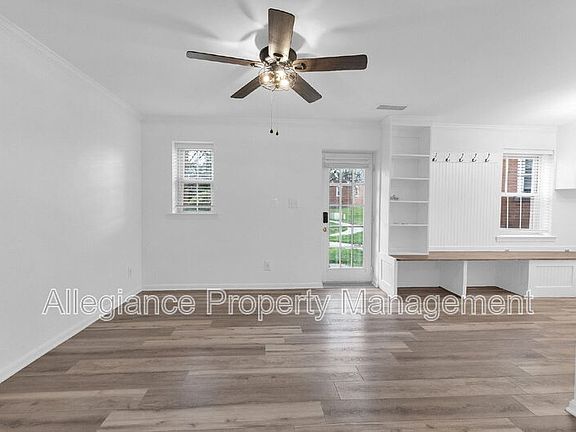 5th image of 1301 E Abingdon Dr APT 2