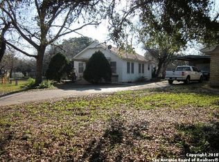 412 Lullwood St, Pleasanton, TX 78064