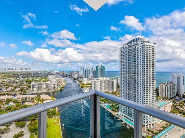 2600 E Hallandale Beach Blvd #T3302, Hallandale, FL 33009