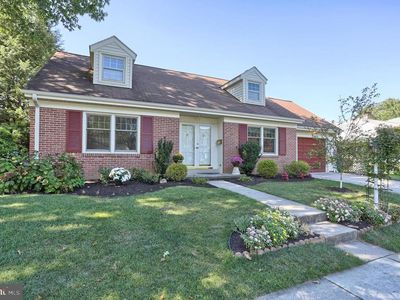 223 Cedar Ave, Hershey, PA, 17033