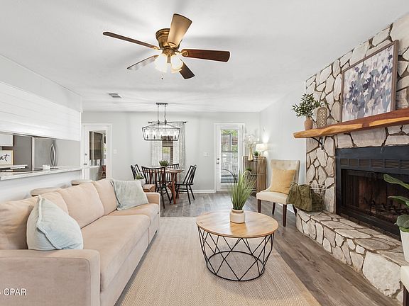 2nd image of 824 Jeremy Ln