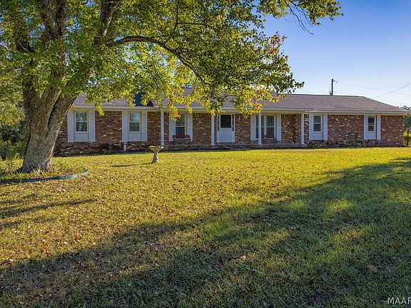 3rd image of 1304 County Road 39 Rd