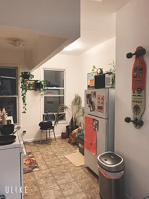 Rented by The Hamilton Group | media 2