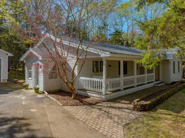 26 Tennis Club Road, Mount Desert, ME 04662