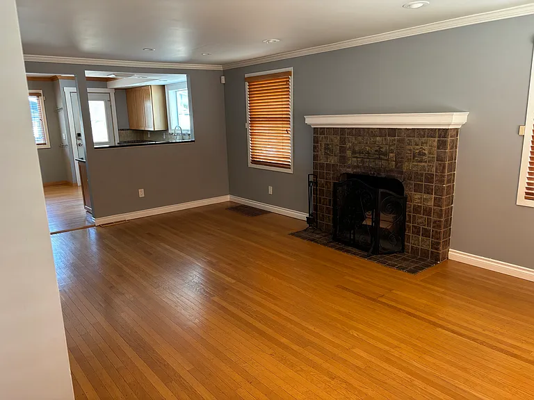 Open living space with working fireplace