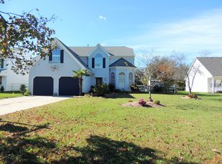 3189 Amador Dr, Virginia Beach, VA 23456
