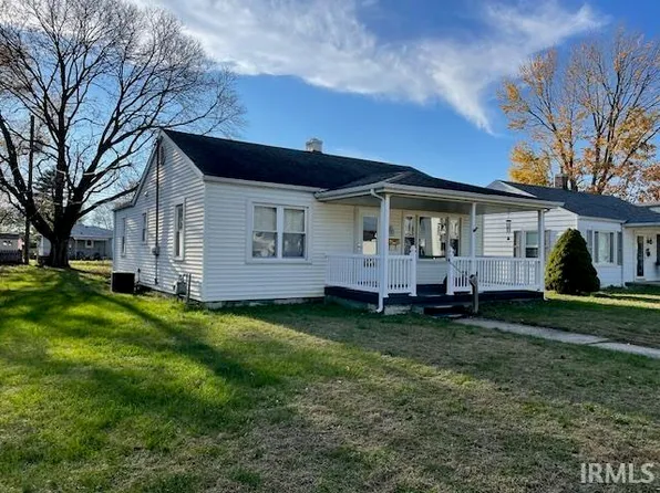 1427 Wheeler St, Vincennes, IN 47591